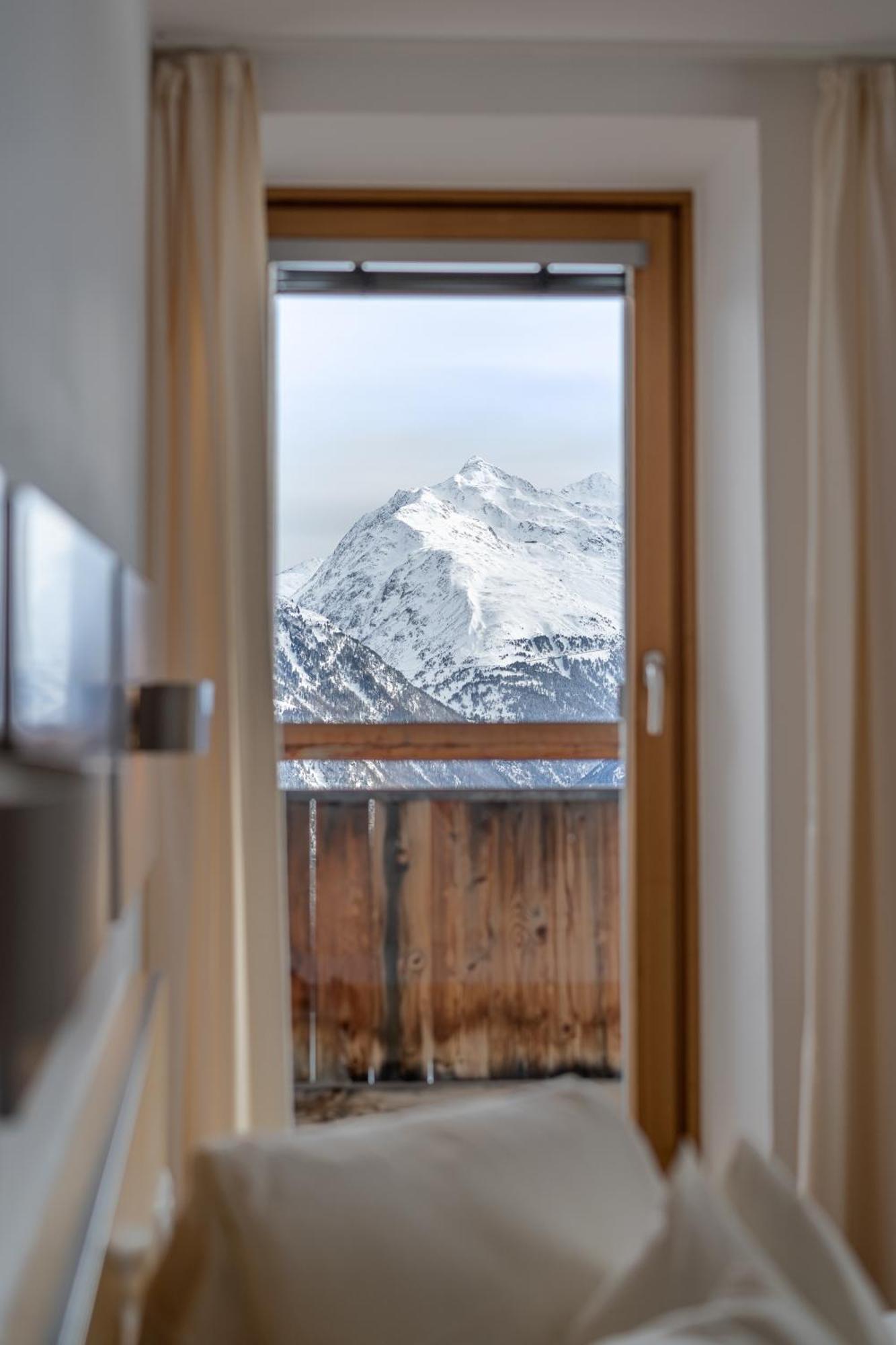 Hotel Hochsoelden ภายนอก รูปภาพ