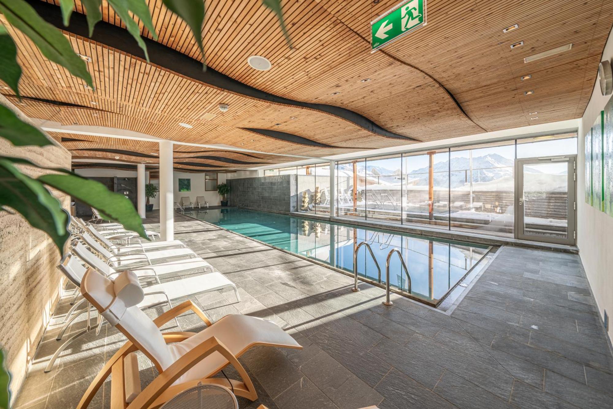 Hotel Hochsoelden ภายนอก รูปภาพ