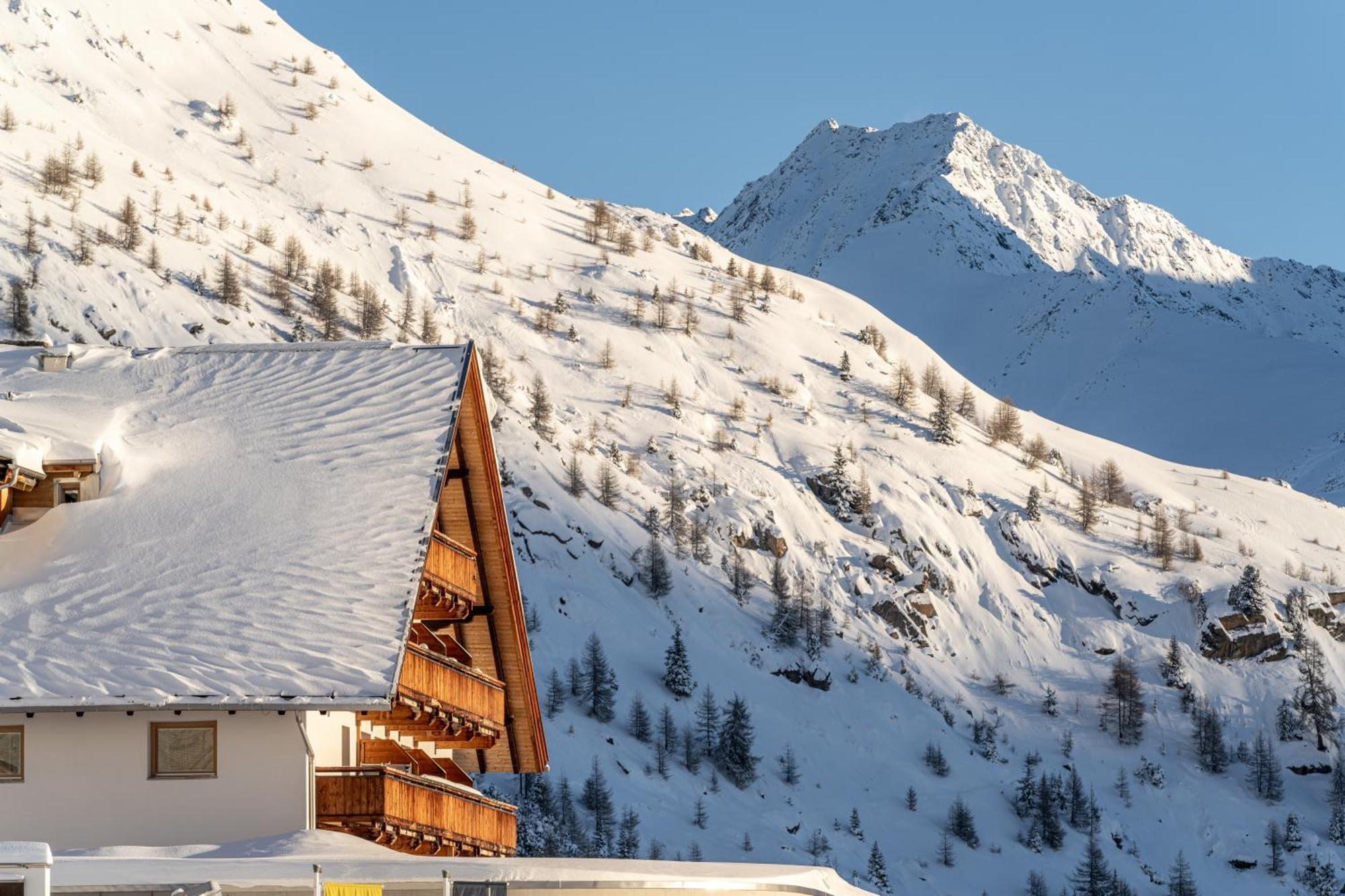 Hotel Hochsoelden ภายนอก รูปภาพ